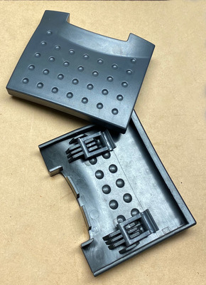 Orca 113 Canister Pair of Case Clips